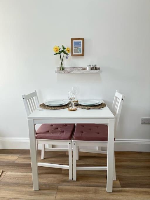 Cosy Country Getaway, 5 Mins From The Sea Βίλα Πενζάνς Εξωτερικό φωτογραφία