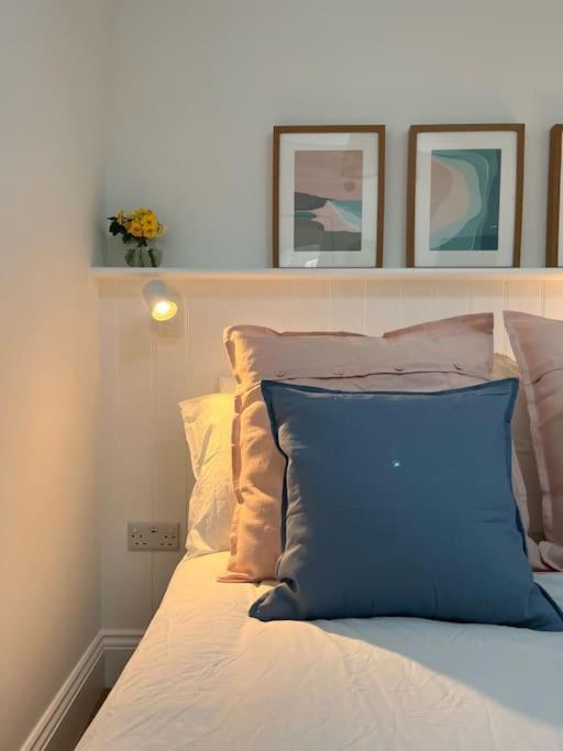 Cosy Country Getaway, 5 Mins From The Sea Βίλα Πενζάνς Εξωτερικό φωτογραφία